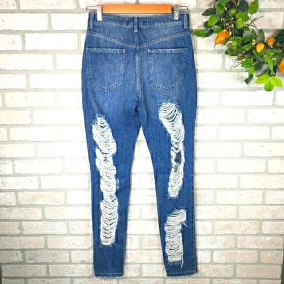MISSGUIDED High-Rise Straight Leg Jeans Size 4 - Picture 1 of 9